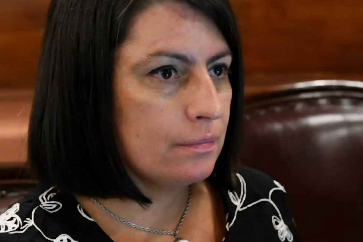 Los que fundieron la provincia y destruyeron el país, ahora vienen a dar lecciones