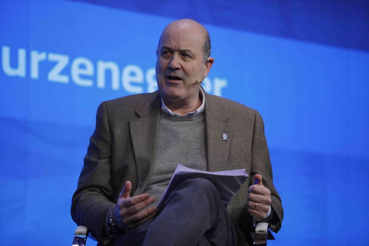 Sturzenegger critica las medidas cautelares que obstaculizan las reformas del Gobierno