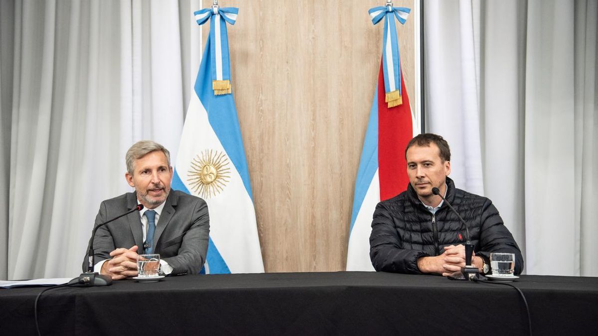 Avanza la concesión de la hidrovía: se realizó el tercer encuentro por la nueva licitación