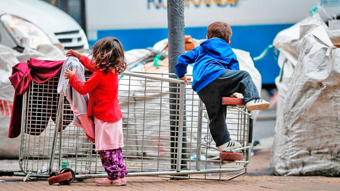 La realidad que viven las infancias: pobreza, desigualdad y ajuste en el acceso a la salud