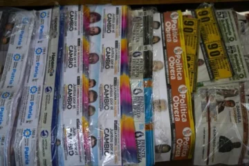 Las fuerzas políticas presentaron
las alianzas para el 26 de octubre