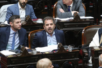 El PRO muestra en el Congreso las divisiones del partido