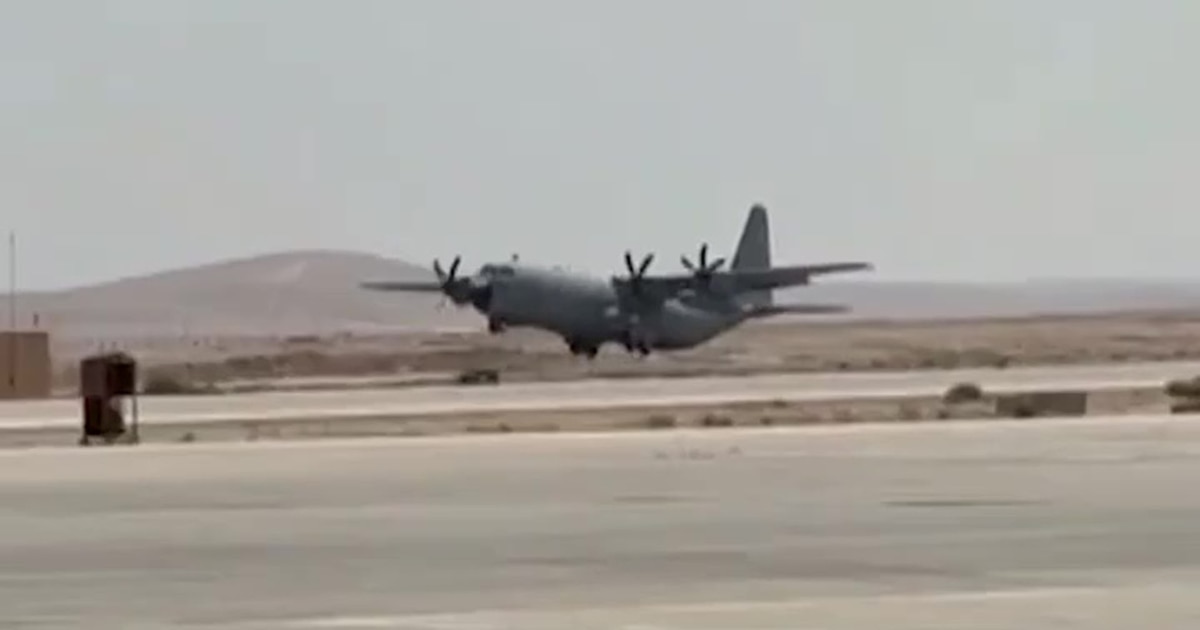 Italia inicia ayuda humanitaria en Gaza mientras el Reino Unido aumenta su financiamiento para la crisis.