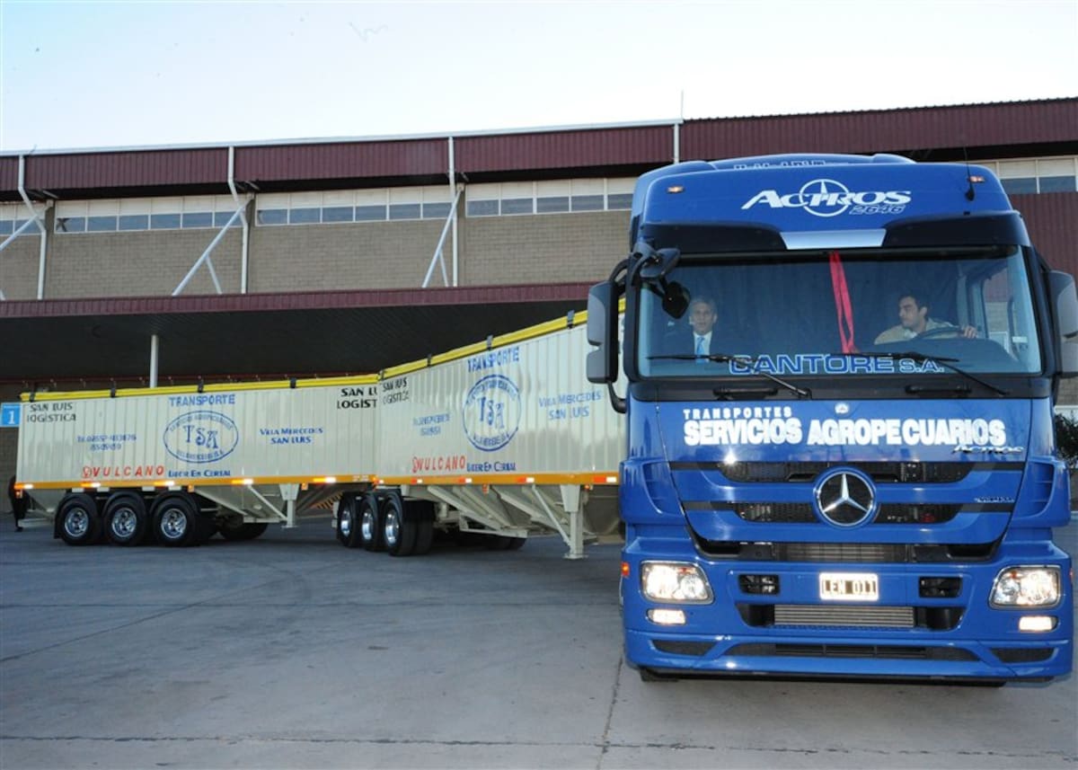 Federico Sturzenegger destaca una medida que transformará las rutas del país y su impacto en la movilidad.