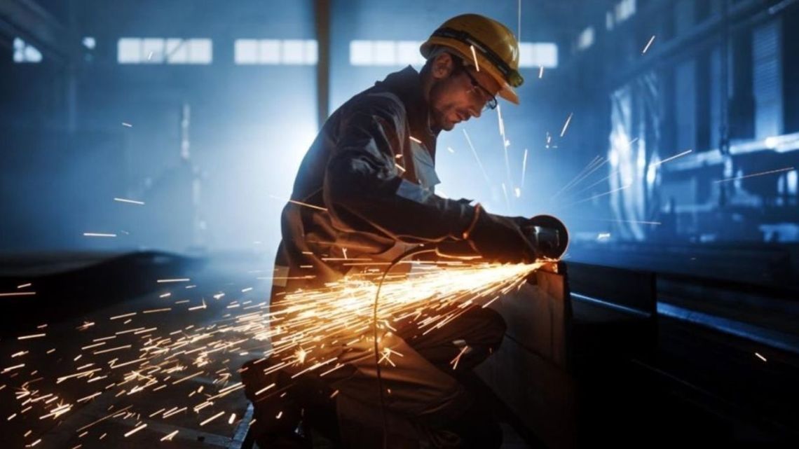 Las empresas industriales pagan 7,4 tasas municipales en promedio, según la UIA