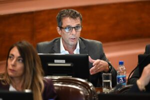 Cresto cruzó duro a Fleitas y habló de una foto políticamente inquietante