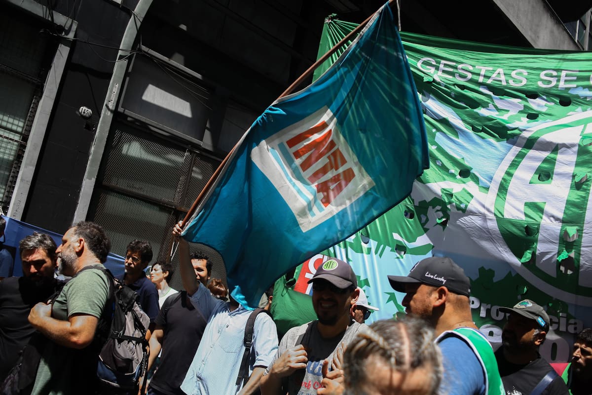 Justicia detiene pase a disponibilidad de empleados del INTA y ordena al Gobierno pagar multa diaria millonaria