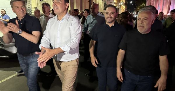 El doble juego de los gobernadores: acordaron con Milei pero festejaron con Valdés