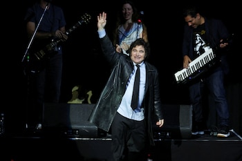 Javier Milei ya se prepara para el acto en el Movistar Arena: volverá a cantar con su banda