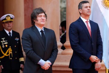 “No hay terceras vías en este camino, cualquier vía intermedia tiende al socialismo y eso es pobreza”