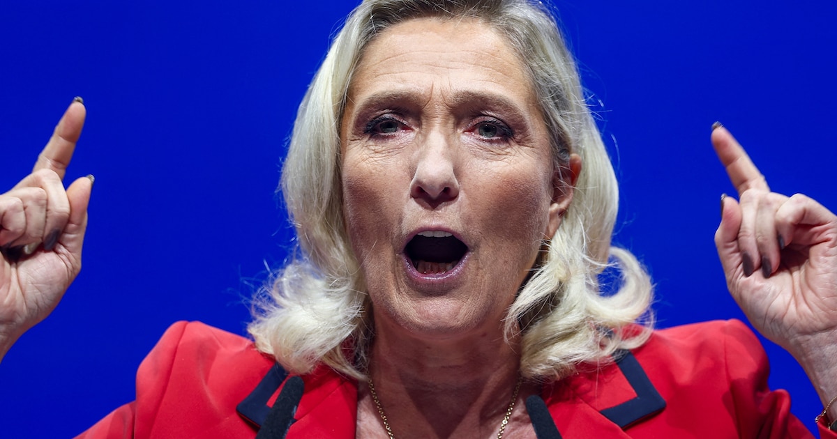 Marine Le Pen prevé que una moción de censura destituirá al nuevo primer ministro francés en semanas o meses