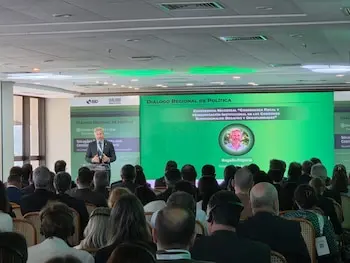 Rogelio Frigerio viajó con un funcionario de Luis Caputo a Brasil en busca de fondos del BID para obras públicas