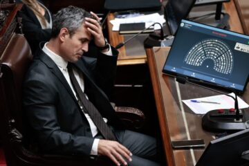 Negociación fallida. Los gobernadores le dieron la espalda al oficialismo y varios aliados rechazaron los vetos