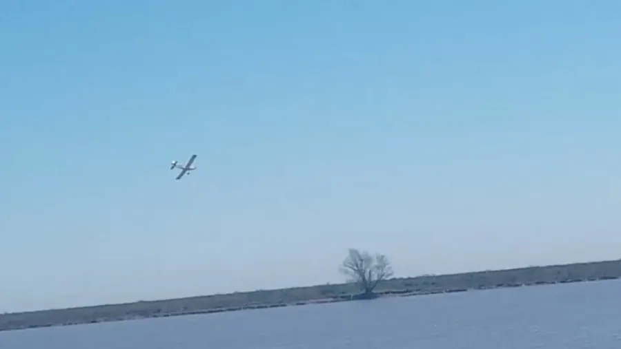 Denuncian vuelos rasantes para fumigaciones en islas del Delta, generando preocupación en la comunidad local