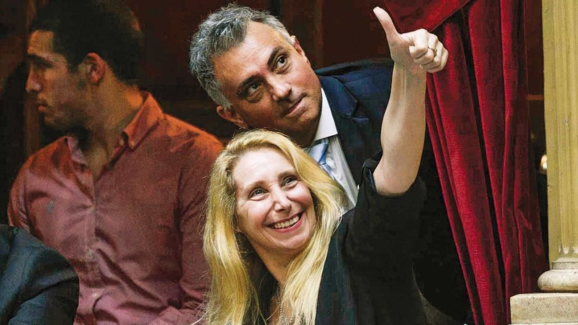 Karina Milei dona a la escuela de Sebastián Pareja vinculada al expediente de la Mafia de la Aduana