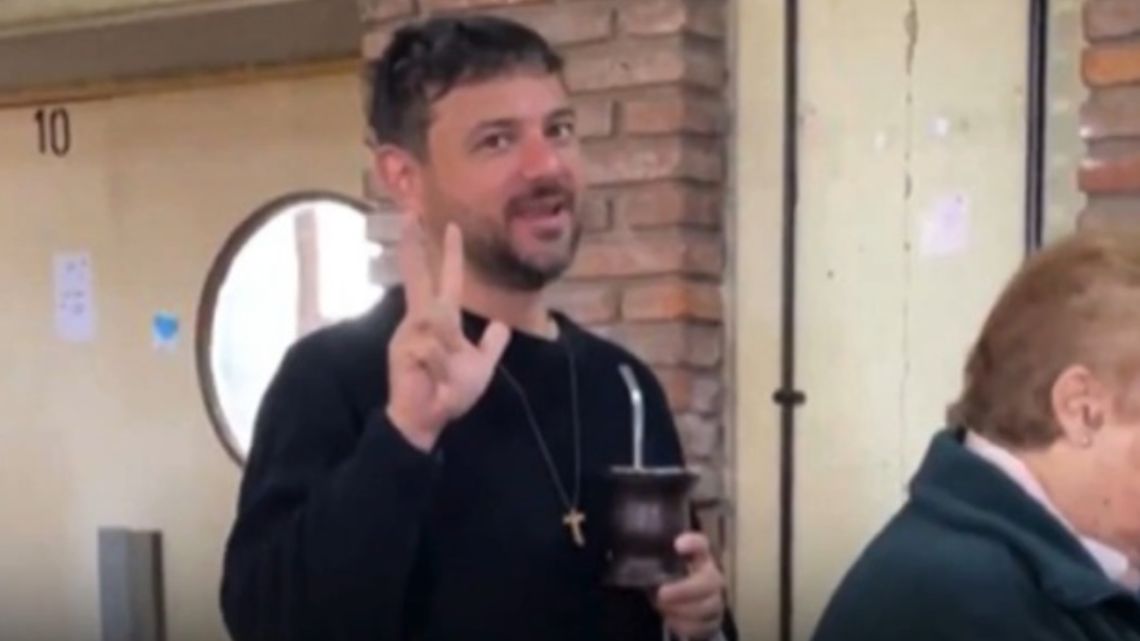 Juan Grabois presenta el proyecto Karina, que propone un impuesto del 3 % sobre la riqueza