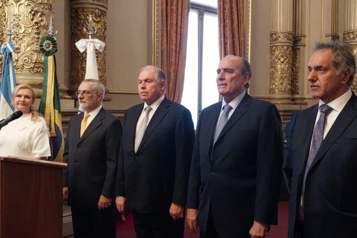 El embajador de Lula en la Argentina llamó a estrechar las relaciones “más allá de las diferencias circunstanciales”