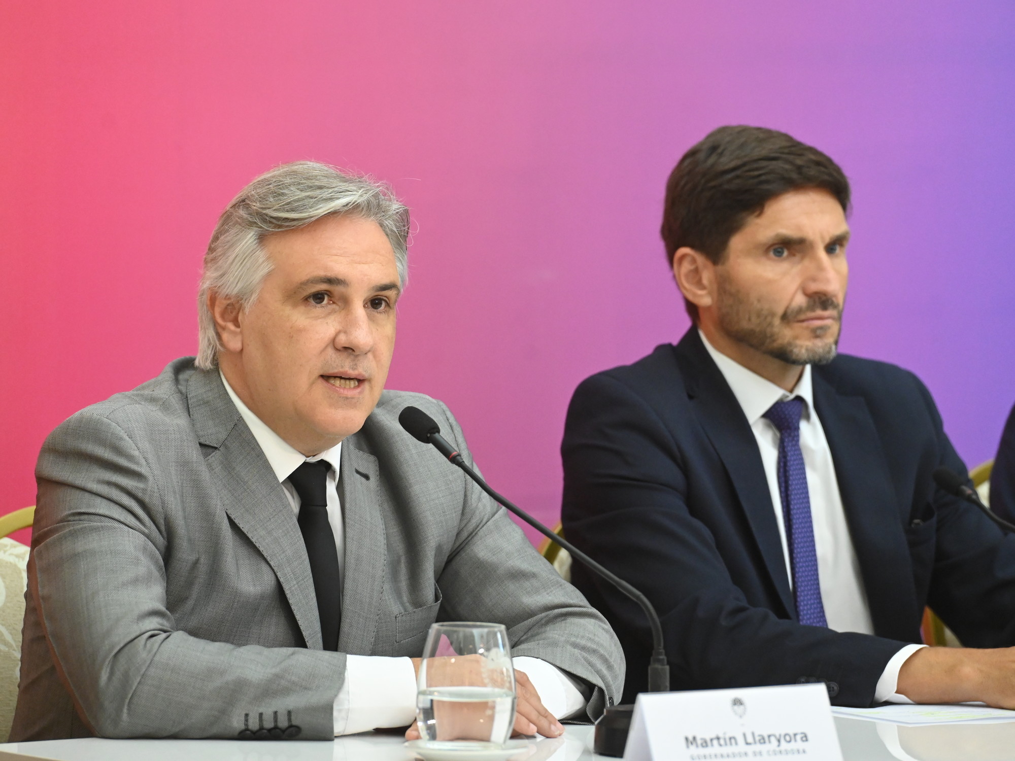 Los gobernadores ningunean la convocatoria de Milei al diálogo y acuerdan una foto política en Córdoba