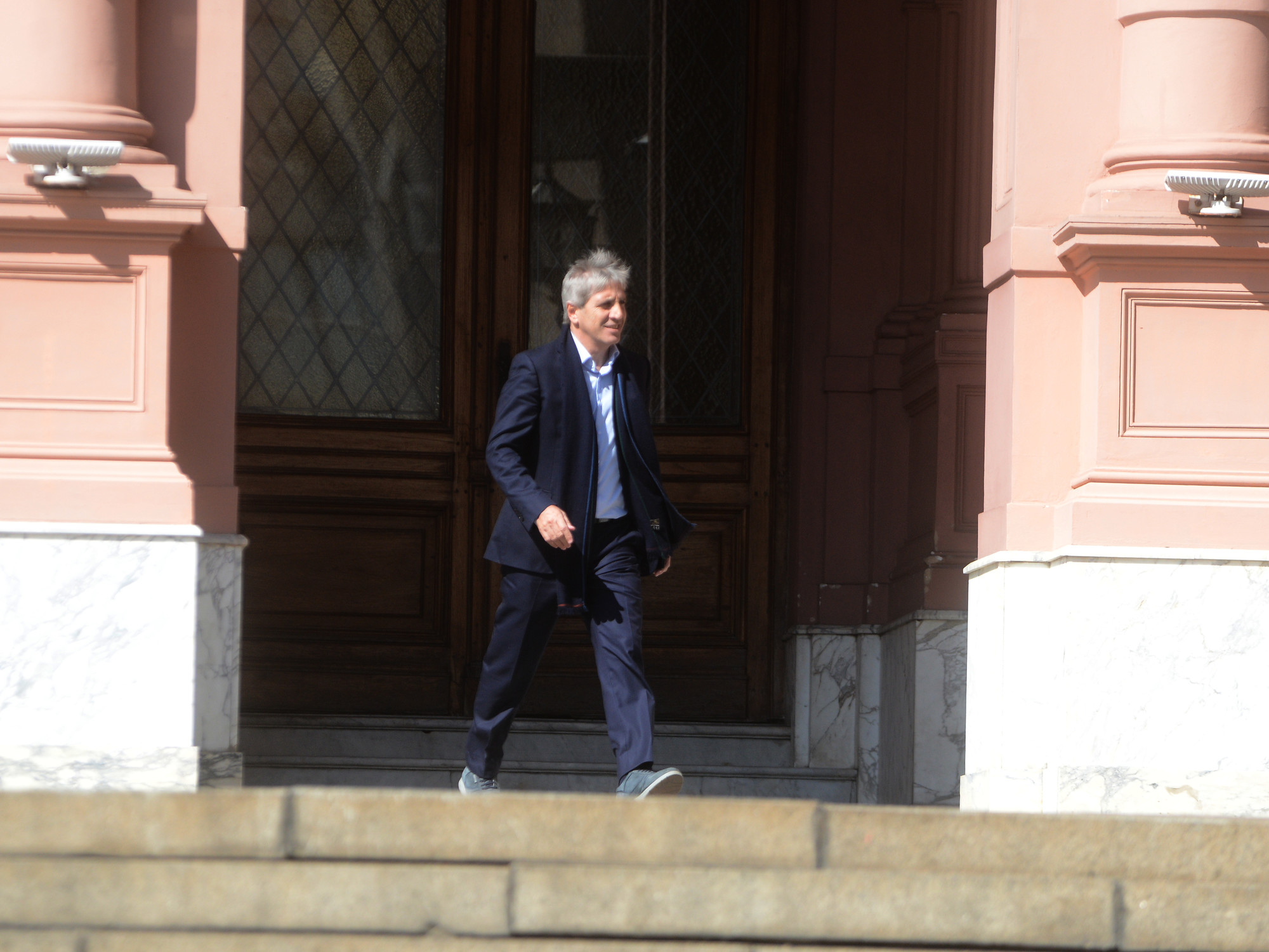 Caputo cruzó a la oposición en la previa de la sesión en el Senado por los ATN: “Quieren voltear al Presidente y recuperar su negocio”