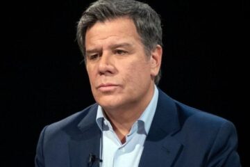 Manes exige al Congreso debatir la expulsión de Espert