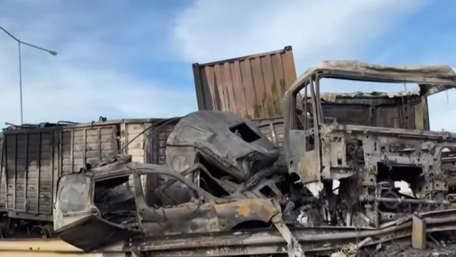 Milei cierra campaña en Rosario y el peronismo se moviliza en Buenos Aires en la recta final electoral