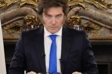 En tono de campaña, Milei presenta el Código Penal con nuevos delitos y penas más duras