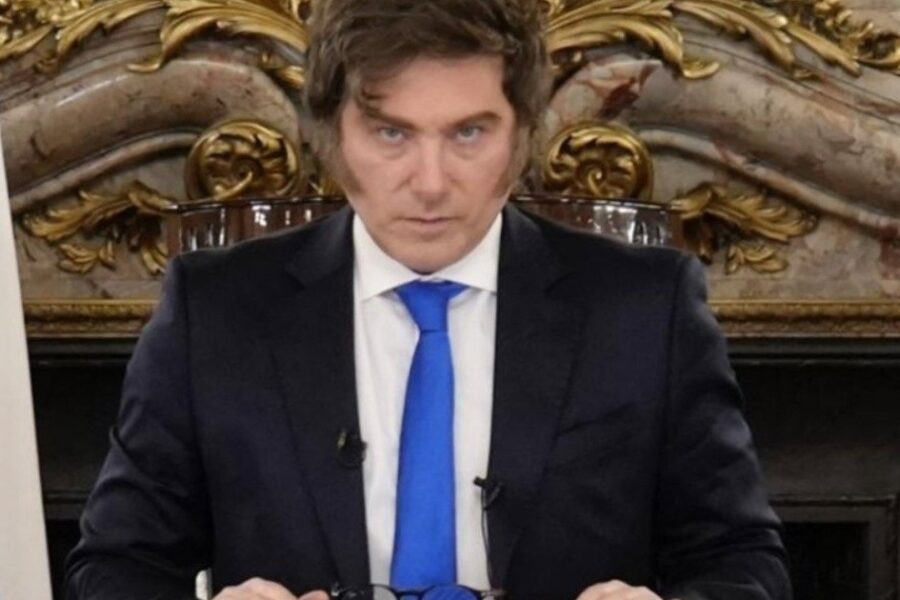 En tono de campaña, Milei presenta el Código Penal con nuevos delitos y penas más duras