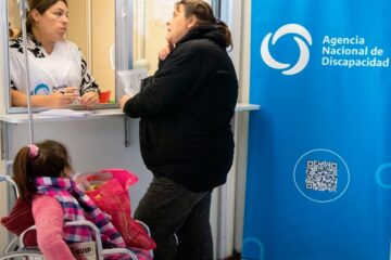 Gobierno otorga nuevos fondos y aumentos de hasta 35% a prestadores de servicios para personas con discapacidad