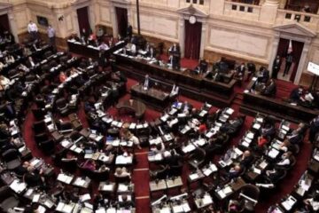 Elecciones 2025: qué es el sistema D’Hondt y cómo es el reparto de bancas en Diputados