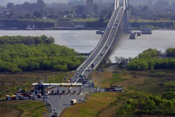 Caputo fijó fechas para concesión de rutas