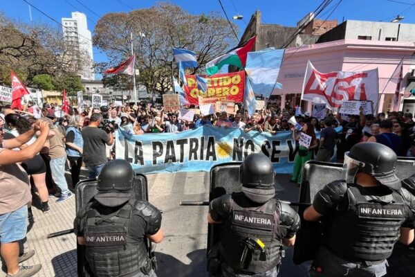 Incidentes en la visita de Milei en Santa Fe