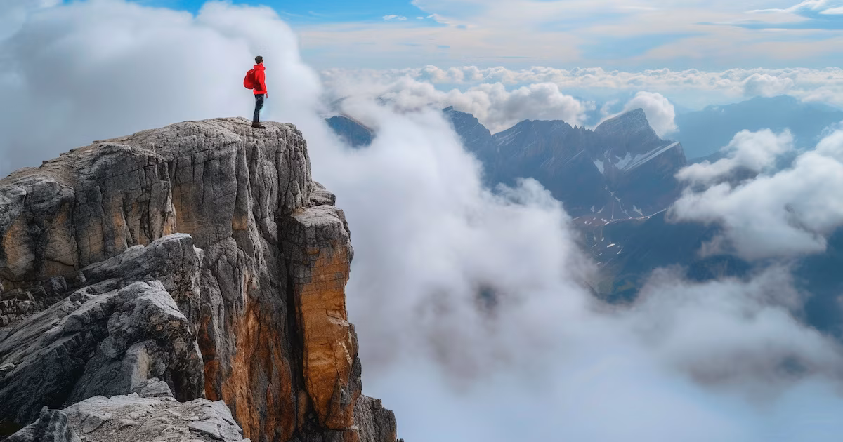 Saltos en paracaídas sobre el Polo Norte y viajes a volcanes activos: la nueva tendencia que atrae a los millonarios