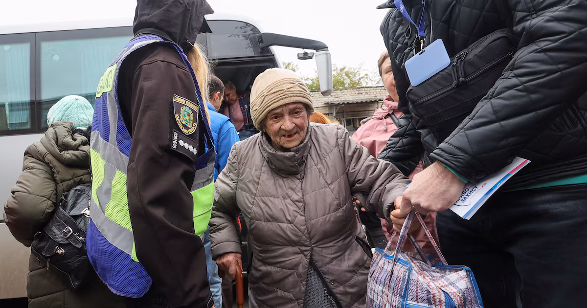 Ucrania ordenó evacuar decenas de aldeas en Kharkiv ante avance ruso sobre Kupiansk