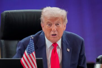 Donald Trump prometió resolver “muy rápidamente” el conflicto entre Pakistán y talibanes afganos