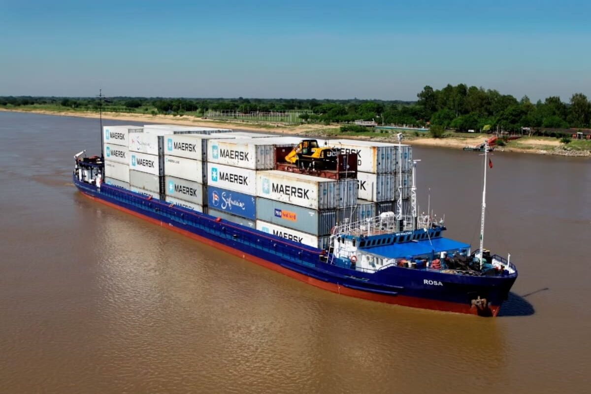 Delincuentes abordaron de noche un buque mercante en la Hidrovía