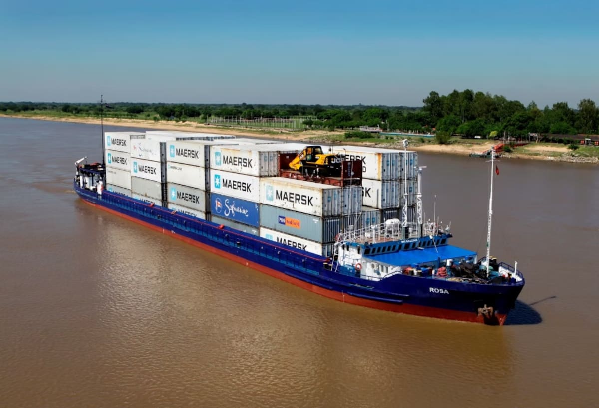 Delincuentes abordaron de noche un buque mercante en la Hidrovía