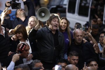 Medio término. El país vota para renovar el Congreso, en una elección decisiva para Milei y polarizada entre LLA y el PJ
