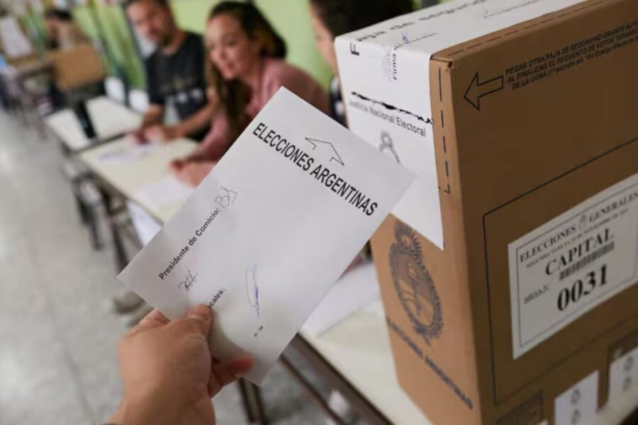 Elecciones 26 de octubre: el peronismo espera imponerse en 12 provincias