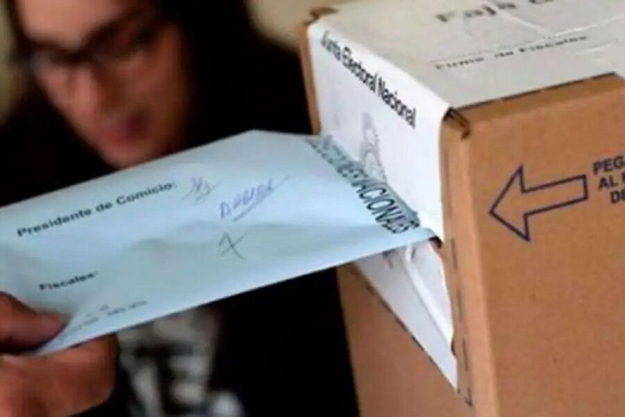 Elecciones 2025: guía práctica para votar desde el exterior y evitar demoras en el consulado