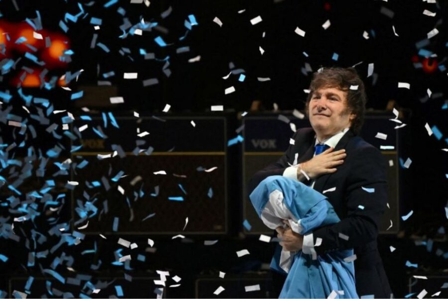 Milei recorre Chaco y Corrientes para marcar distancia del escándalo que salpica a José Luis Espert