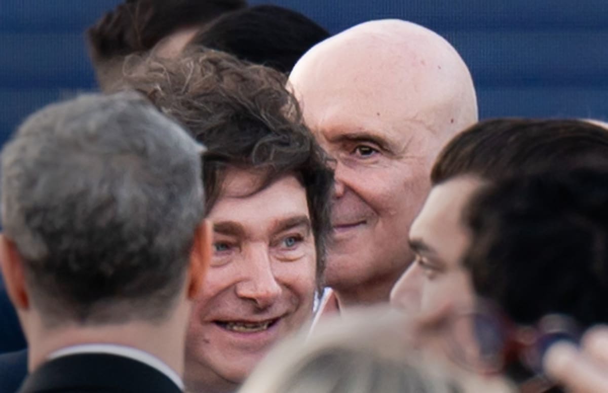 A tres semanas de la votación. Una crisis por capítulos que complica el horizonte electoral del Gobierno