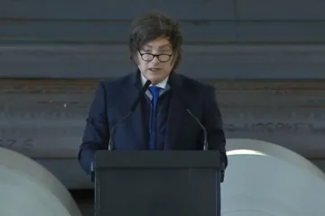 Milei anuncia reformas laboral y tributaria post-elecciones