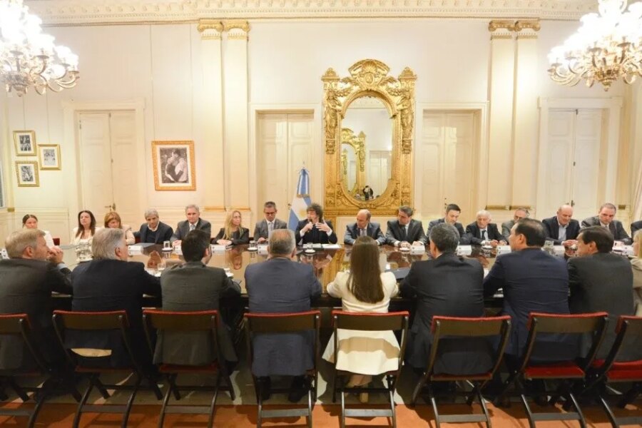 Antes de las elecciones, las transferencias a las provincias tuvieron dos meses de caída