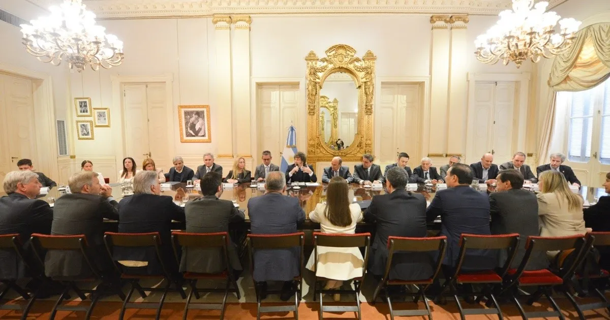 Milei reunió a 20 gobernadores para acordar reformas y debatir el Presupuesto 2026