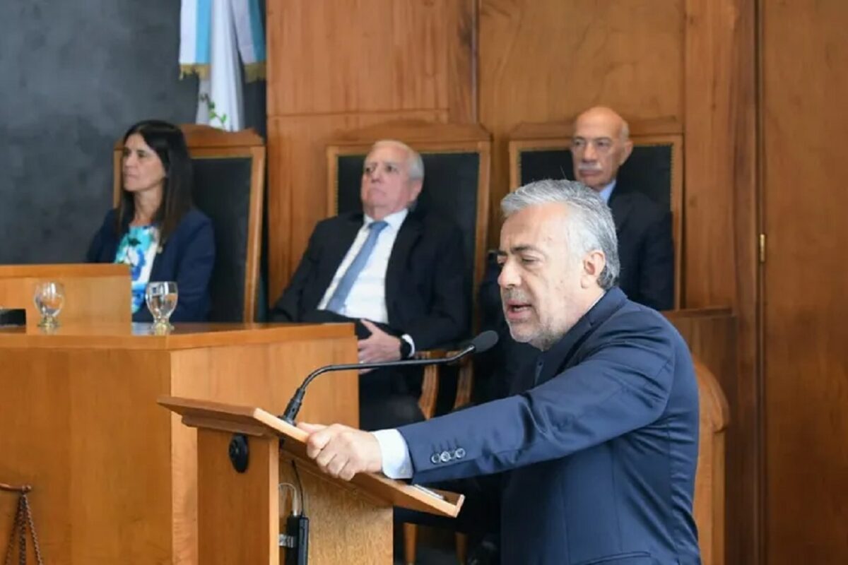 Provincia promulga la Ley ‘anti-siesta’: qué establece y cómo impactará en jornadas y salud laboral