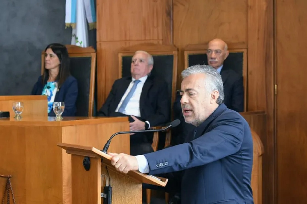 Provincia promulga la Ley ‘anti-siesta’: qué establece y cómo impactará en jornadas y salud laboral