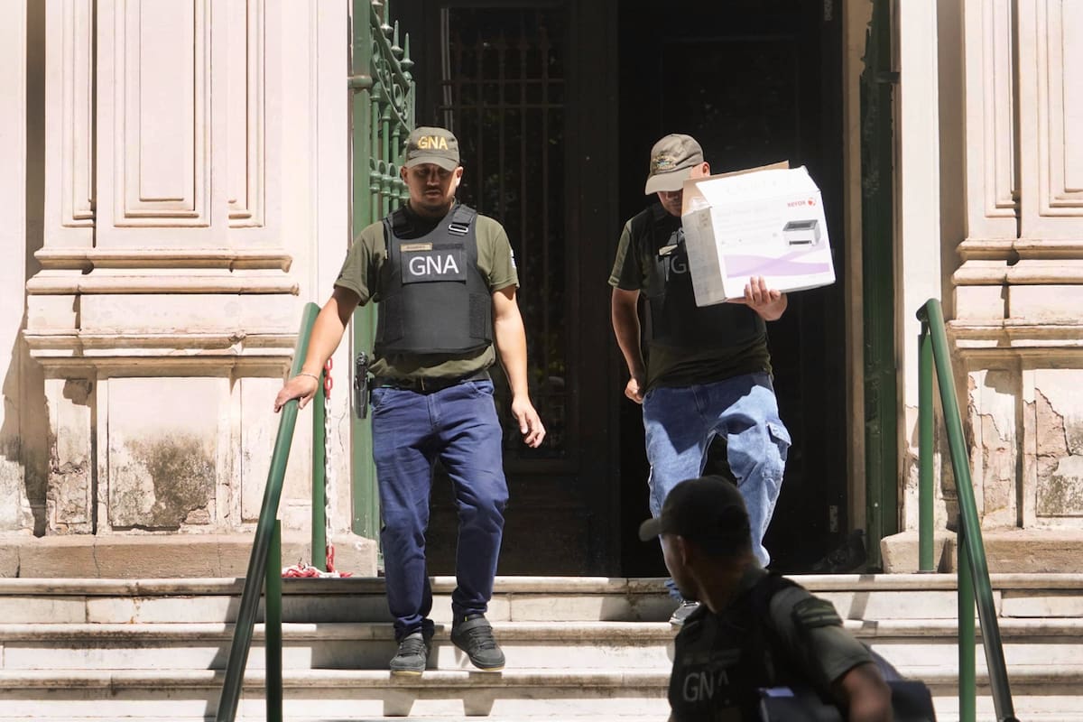 Caso Bailaque. Allanaron a un operador judicial y a una empresa que figura en los Cuadernos de las Coimas