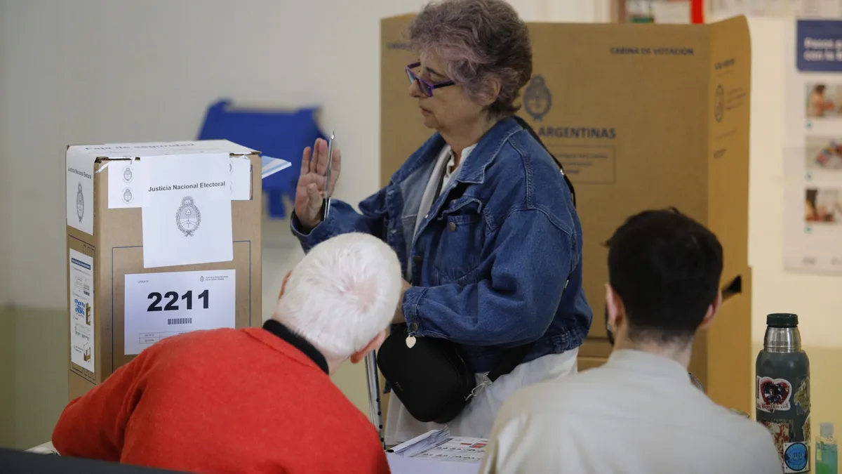 Cerraron las elecciones legislativas en todo el país y votó el 66% del padrón