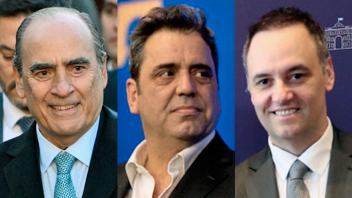 Crisis en Olivos: renuncian Francos y Catalán mientras el jefe de Estado cenaba con Macri