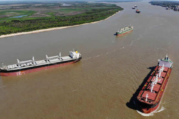 El Paraná jamás se rinde